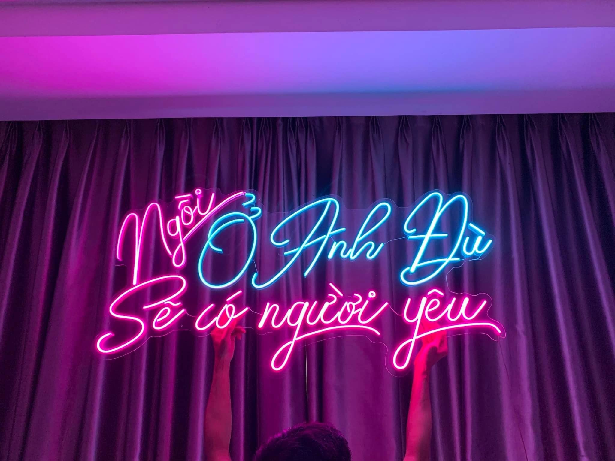 gia công led neon sign theo yêu cầu tại Mỹ Đình